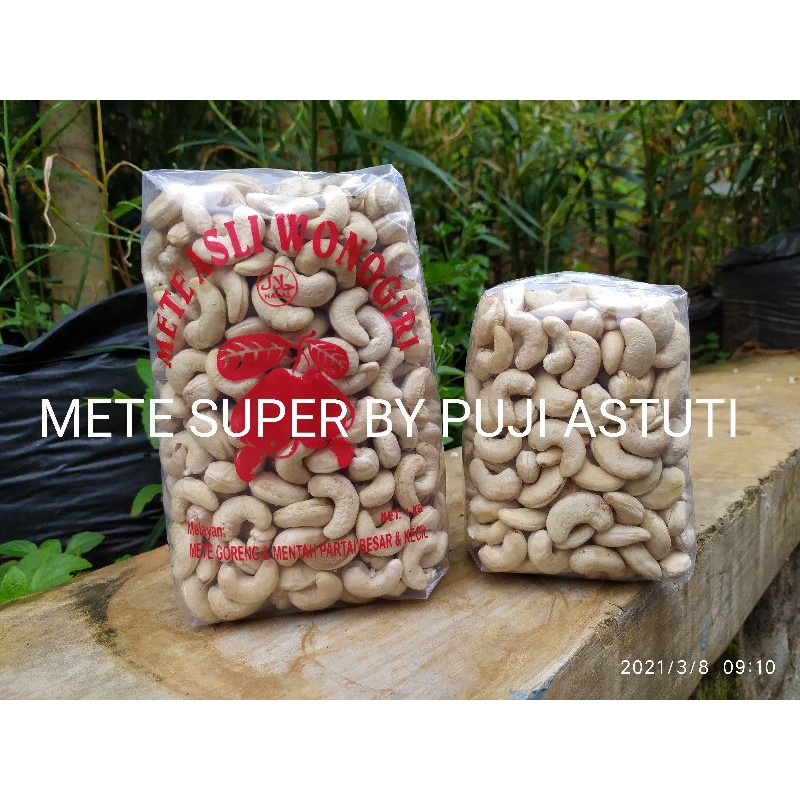 

KACANG METE SUPER JUMBO UTUH ASLI WONOGIRI