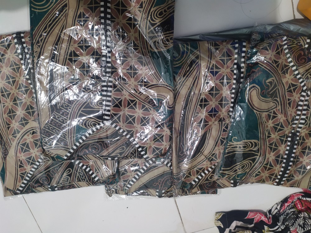 Batik Dolby Dolbi Doby Tenun Sutra Tulis Katun Atbm Baron Atasan Batik Wanita Sogan Srg308