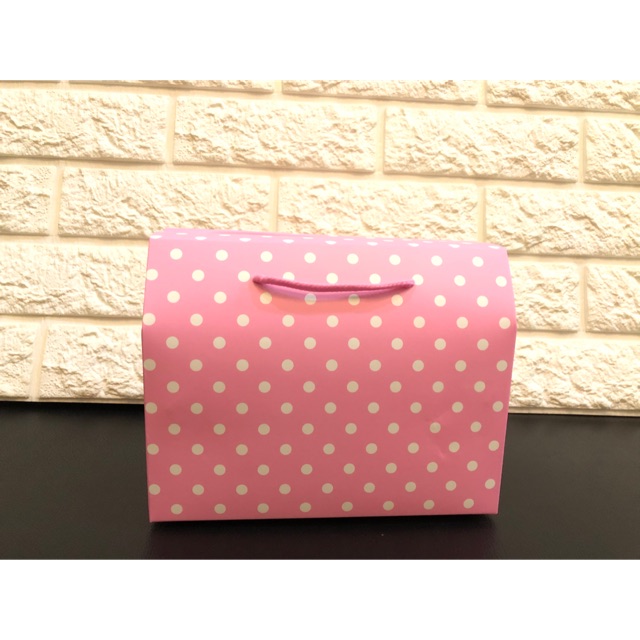 

Paper box polkadot