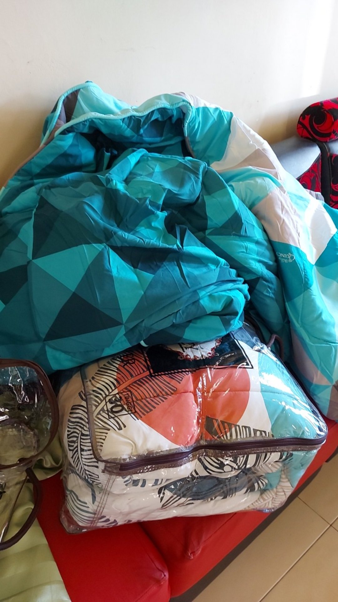 Bedcover Premium Tinggi 30 Cm Vallery Quincy Uk. King (180x200)cm Motif Bertema Biru Dan Laut