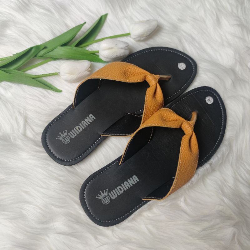 Sandal Wanita Papirut murah capit polos