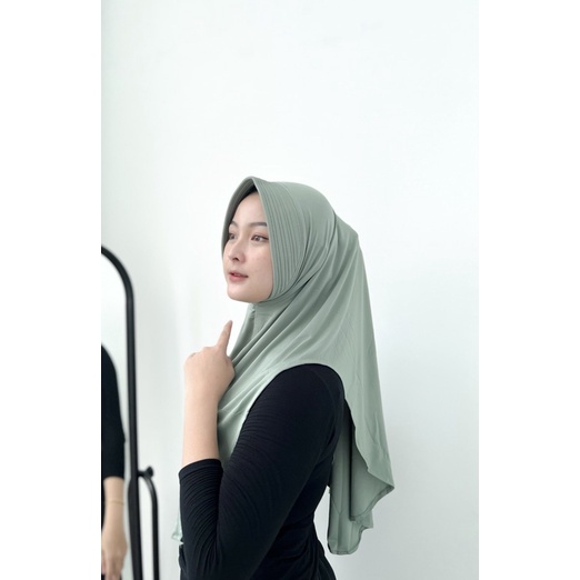 JILBAB JERSEY PET PINGUIN
