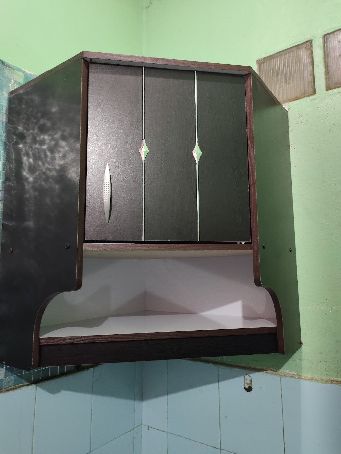 Lemari Dapur Sudut Gantung Kitchen Set Atas Rak Dapur Dinding