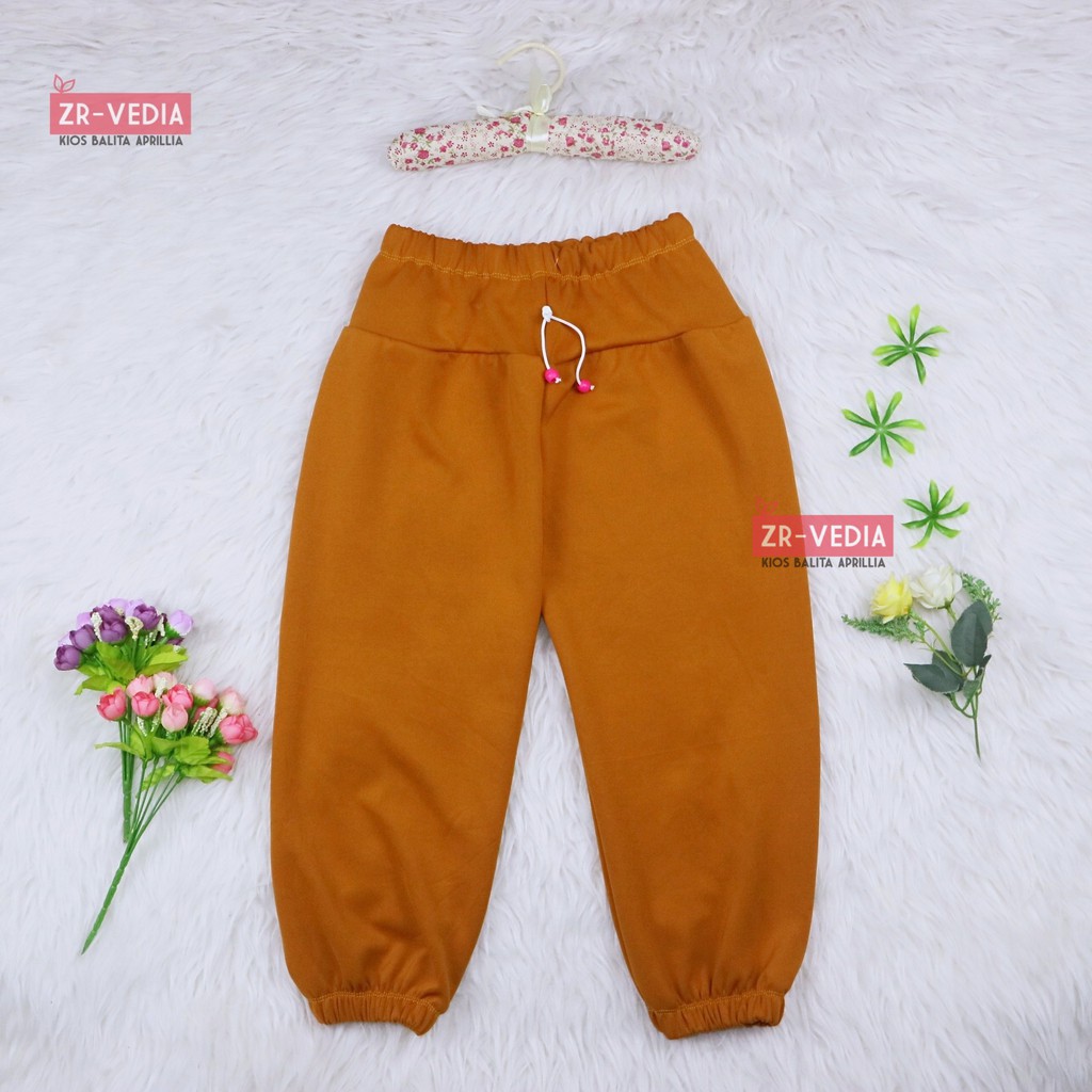 Jogger Molly Uk 6-7 Tahun / Pants Celana Panjang Anak Perempuan Joger Import Cewek Grosir MurahPolos