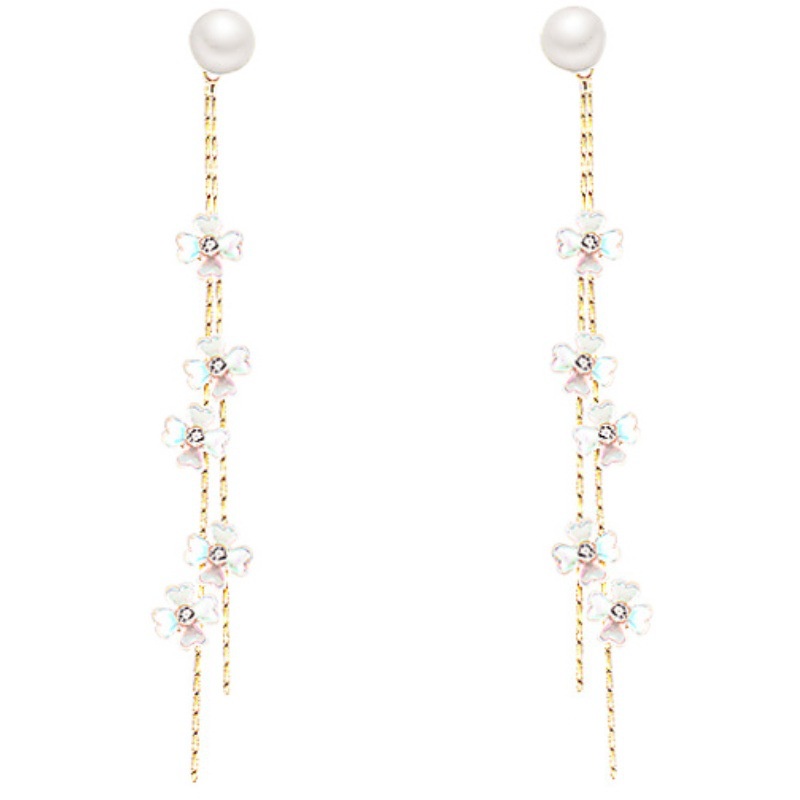 Anting AT 24 Fashion Wanita Anting Keren Lucu Unik Elegant /BS