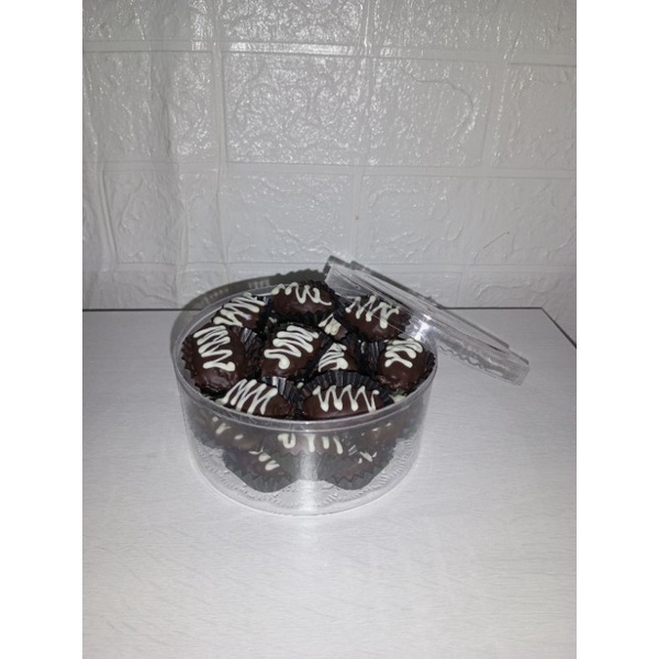 

Kurma Coklat