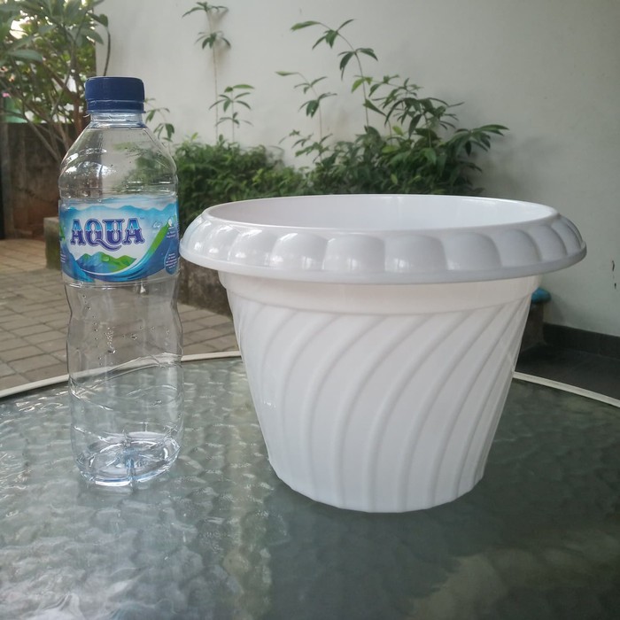 Pot Bunga SL PBB-22 Putih / Pot Plastik putih