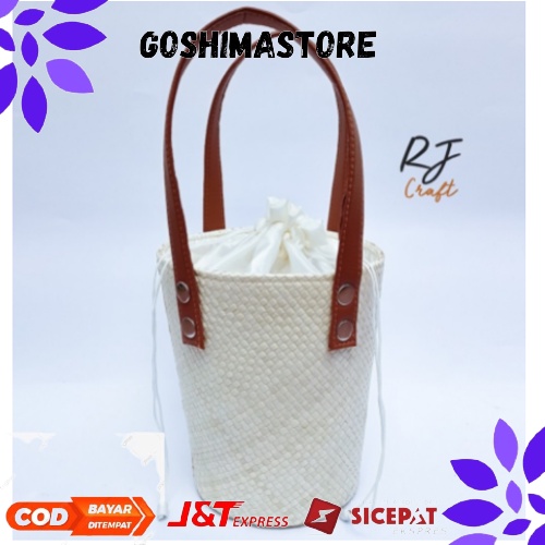

Goshimastore - Tas Parsel Goodie Bag Bingkisan Hampers Sembako Dari Kulit Anyaman Pandan Tali Pu Leather Size 18x15x20cm