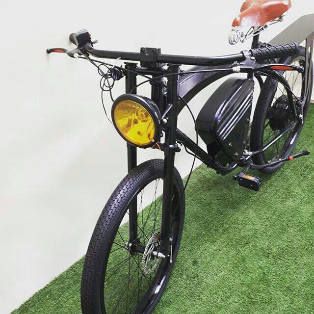 Sepeda lisrik cruiser