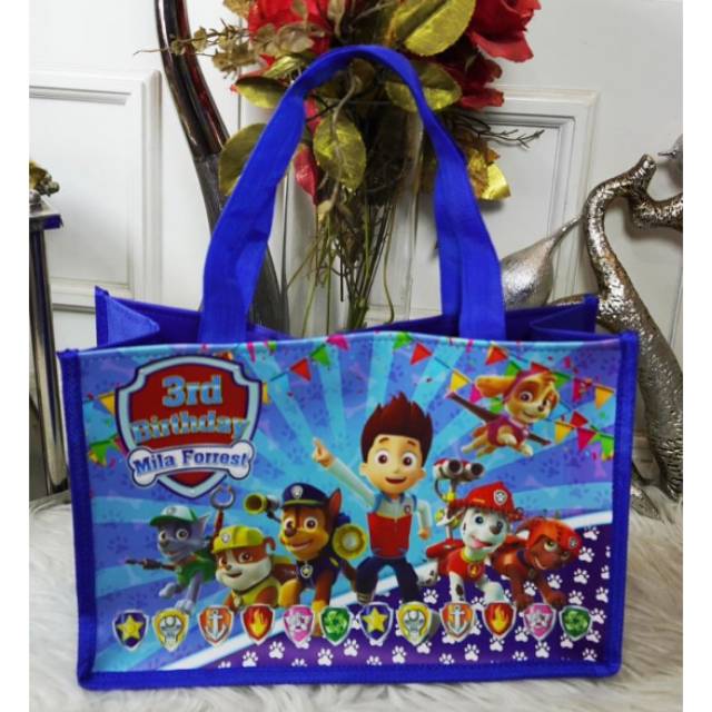 

TAS ULTAH ANAK Hand Bag Magnet Custom design - bisa print nama dan foto