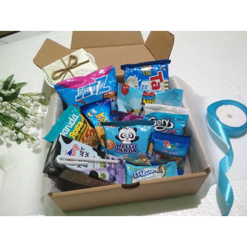 

Hampers Pastel Snack Box | Kado jajan Snackbox Hadiah Wisuda Ulang tahun Cewek Gift Pink Ungu Hijau Biru