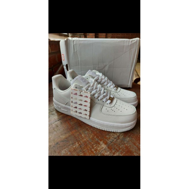 off white af1 extra credit