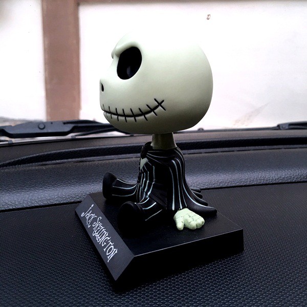 Boneka Figure Miniatur Pajangan Mobil Nightmare Skull Jack Skellington