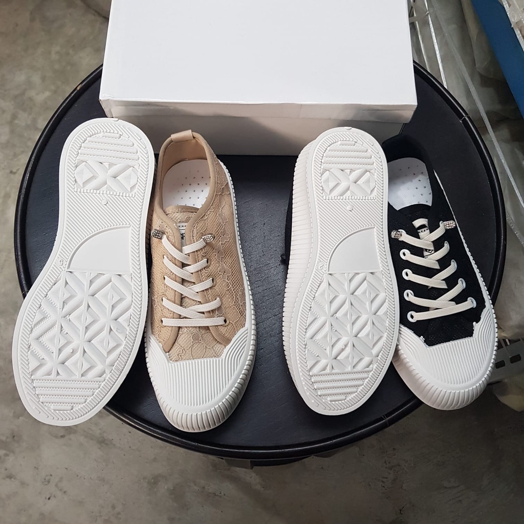 [✅BISA COD] 7001 SEPATU WANITA SOL TEBAL MESH BUNGA (REAL PICTURE)