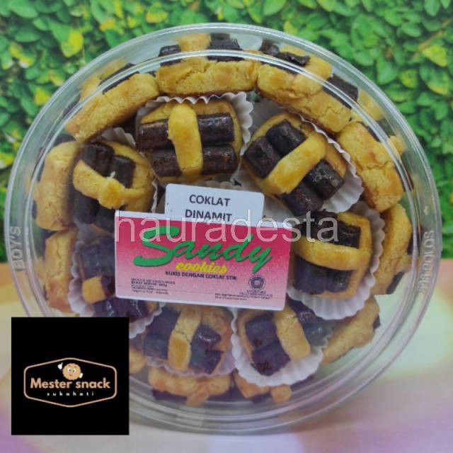 

hauradesta - Coklat Dinamit Spesial (Sandy Cookies) 1 toples 330gr [BISA COD/GRAB/GOJEK]