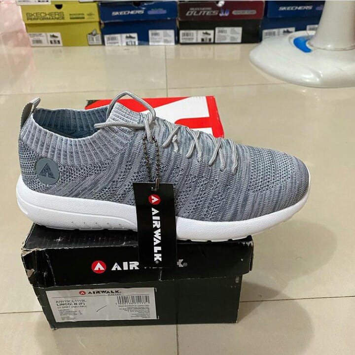 DISKON 50% ORIGINAL STORE SEPATU RUNNING WANITA AIRWALK LINCOLN LIGHT GREY,SEPATU SENAM ANTI LICIN