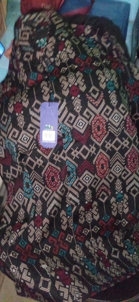 New Arrival Kemeja Batik Hitam Songket Lengan Panjang Pria Premium