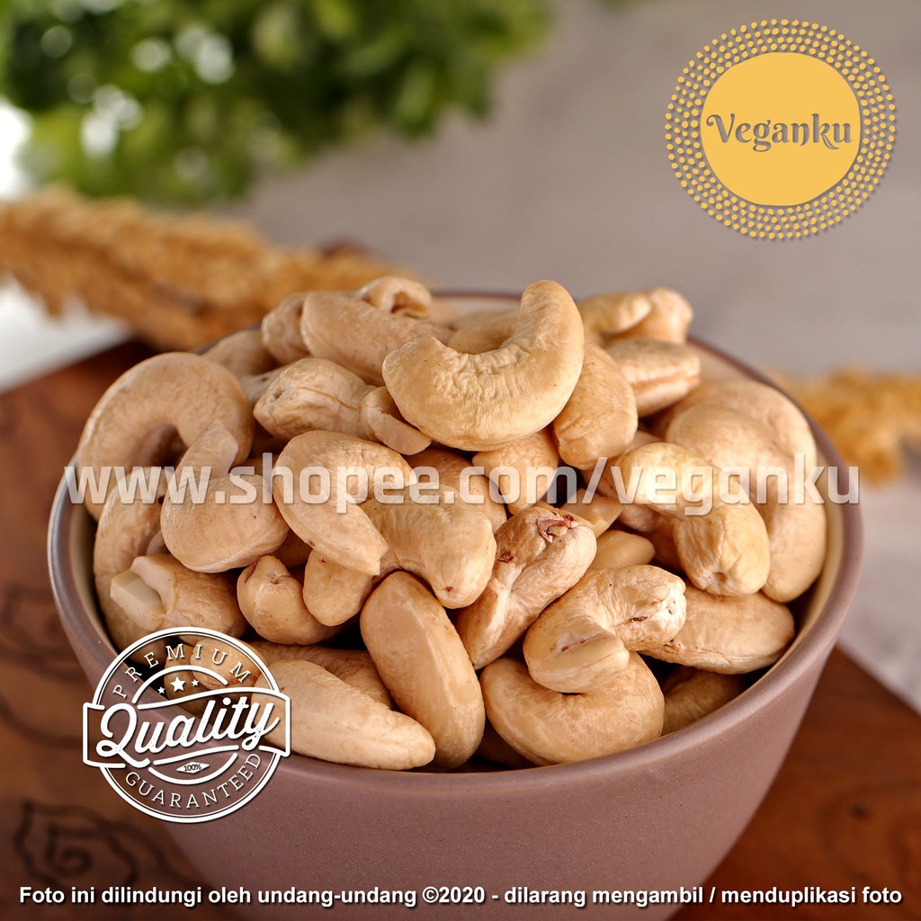 

Veganku - Kacang Mede Premium 500gr CASHEW nut Mete Mentah Whole Utuh