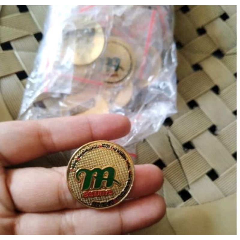 Pin SATRIA PNS Yogyakarta 100 biji Kuningan