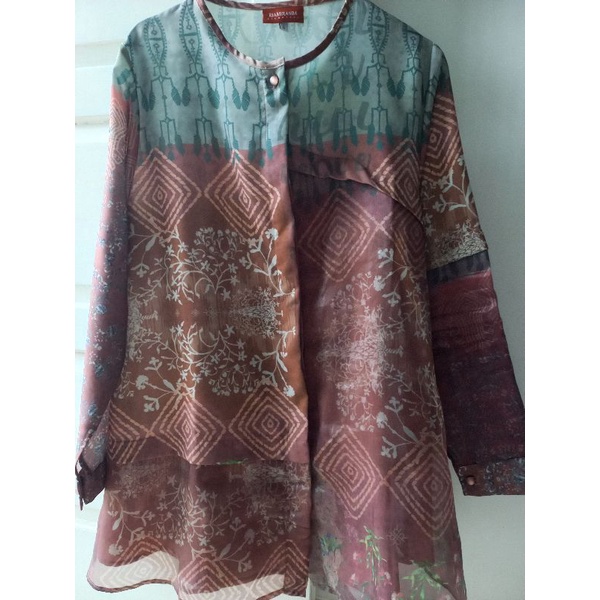 Lhasa top riamiranda sz. L