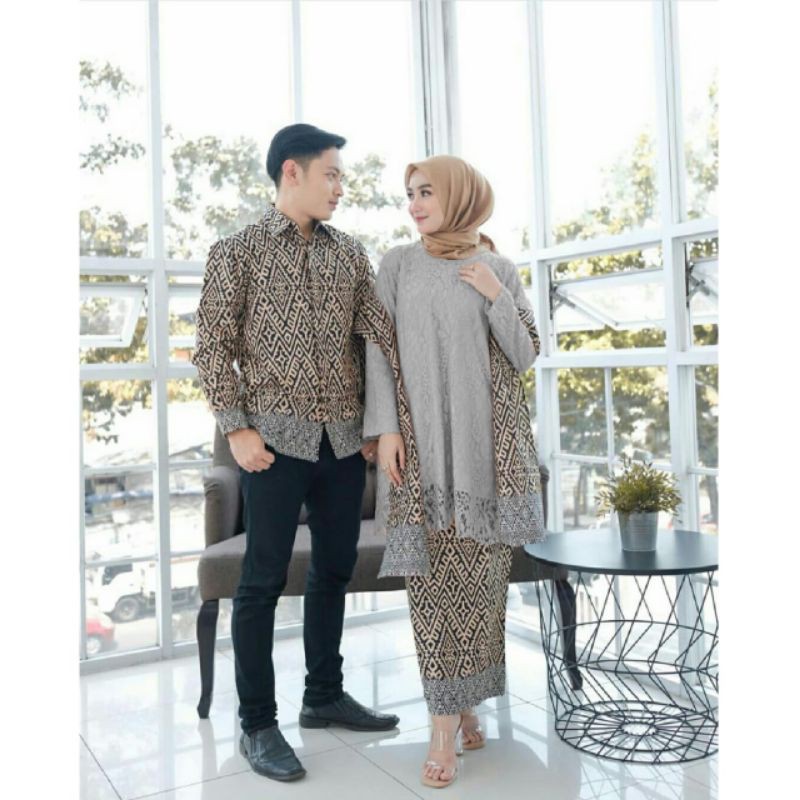 Batik Couple Laskita Kebaya Modern - Set Kebaya Couple Tunik Brokat Tulle Mutiara Premium - Set Kebaya Lamaran Tunangan - Set Baju Seserahan - Kebaya Bridesmaid Laffeya Tunik