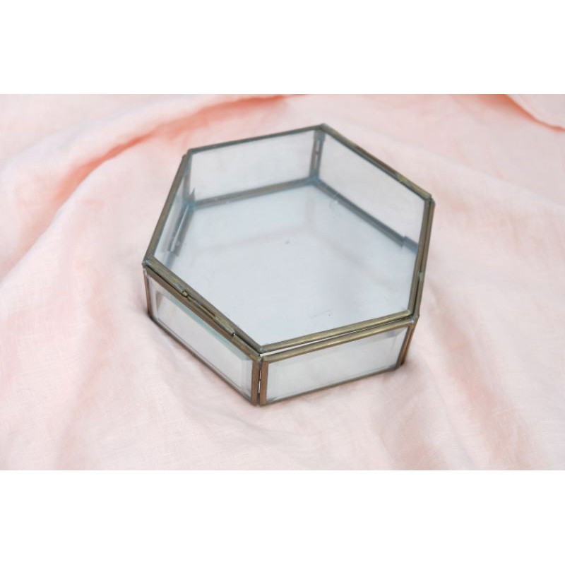 Hexagon Glass Box