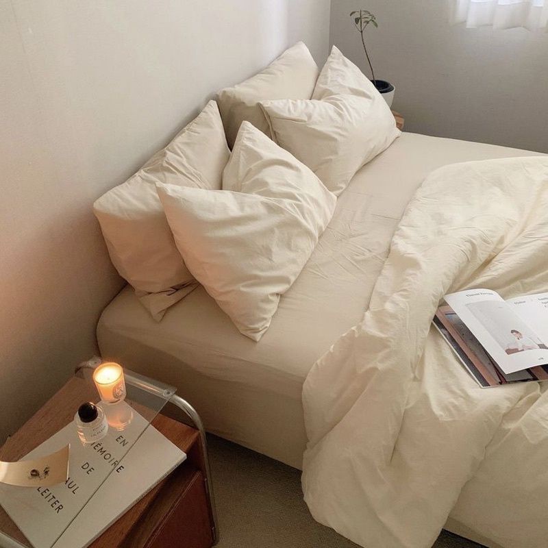 sprei set polos cream