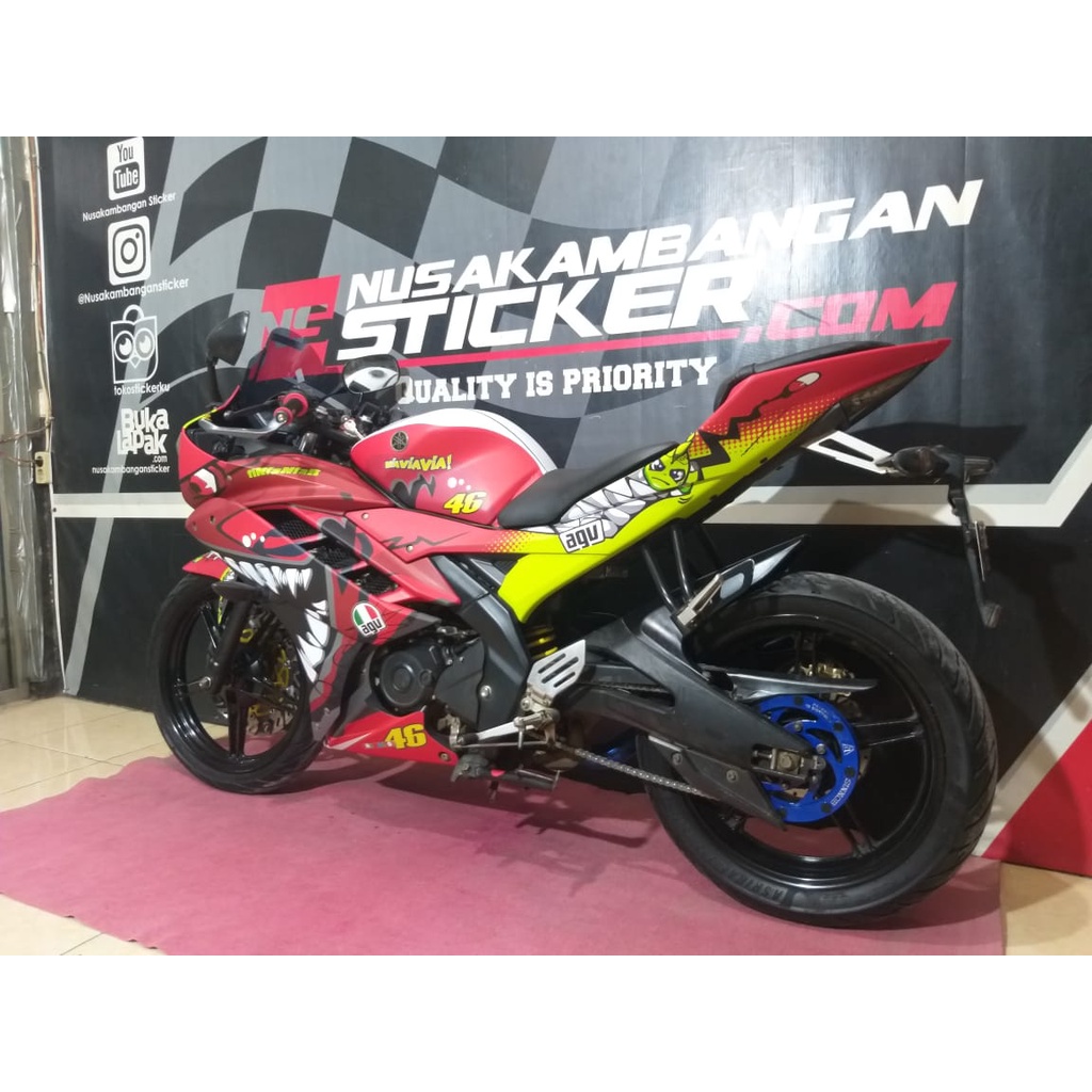 Stiker R15 V2  Hiu Merah