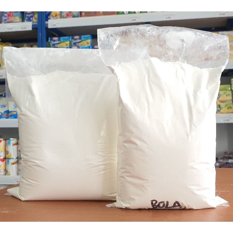 

Tepung Maizena Bola / Bola Tepung Maizena 500Gr, 1Kg