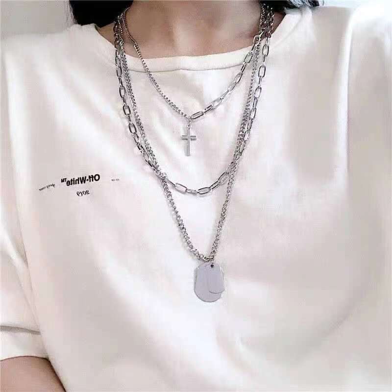 Eropa hip hop double-layer kalung pria dan wanita multi-lapisan kata kerangka kalung elegan trendi k