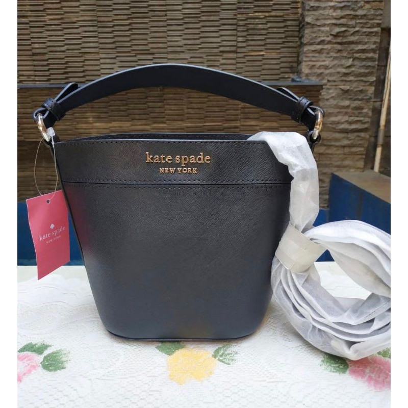 Tas Kate Spade cameron bucket black