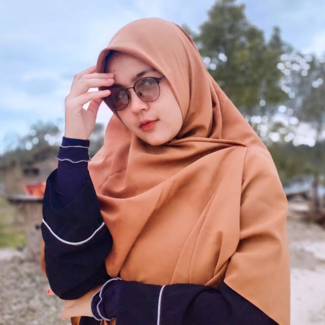 marniaamelia18