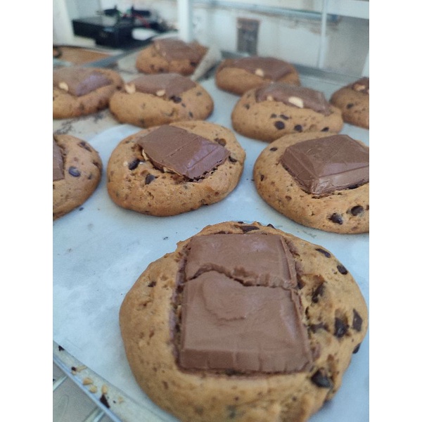 

cookies/newyork soft cookies/giant vanila cookies