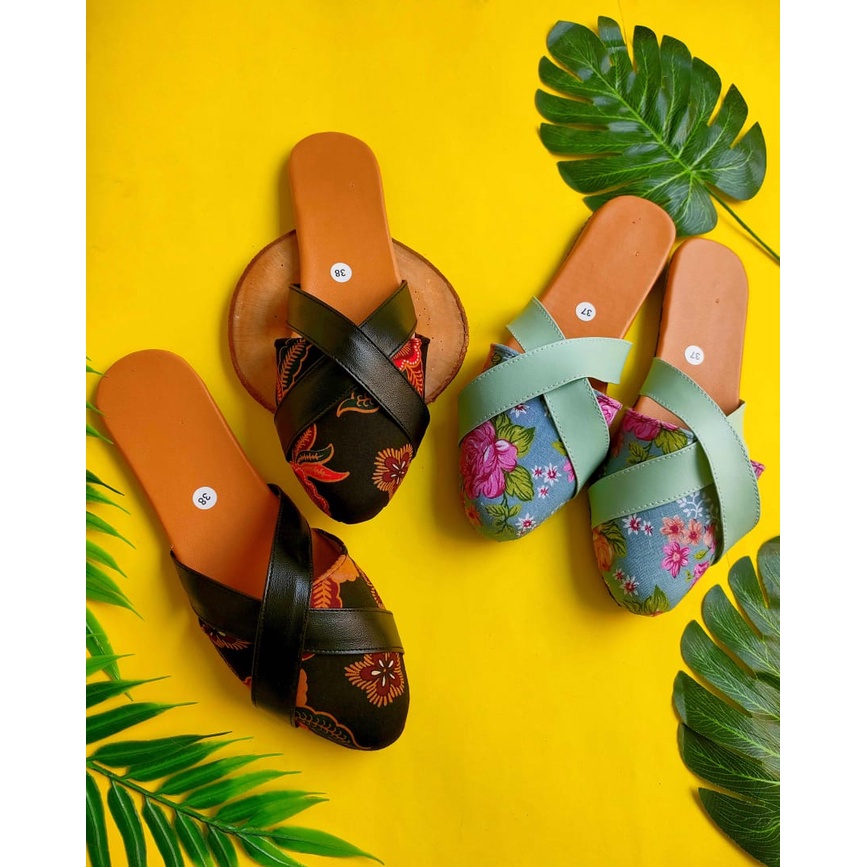 LARITTA SINTA Sepatu Flat Shoes Mules Selop Wanita Murah