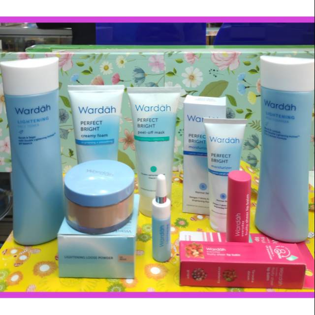 Wardah Paket super lengkap lightening series