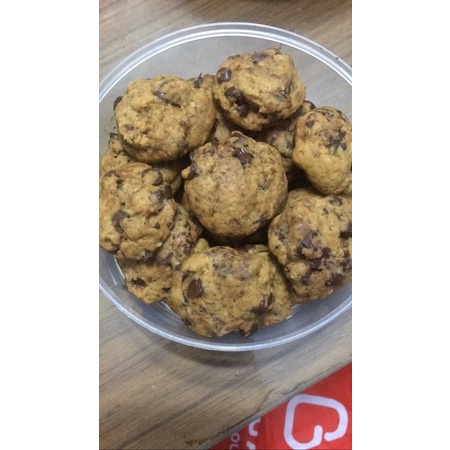 

Dark Choco Chip Cookies