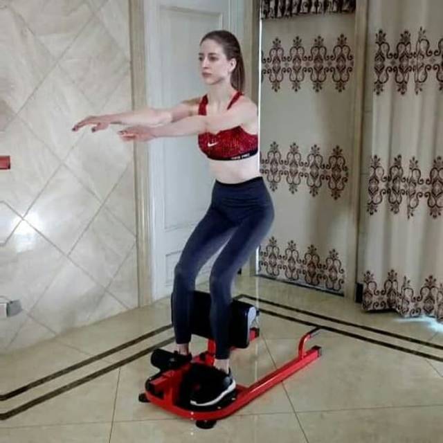 Alat Fitness Squat sisi Scoth Machine