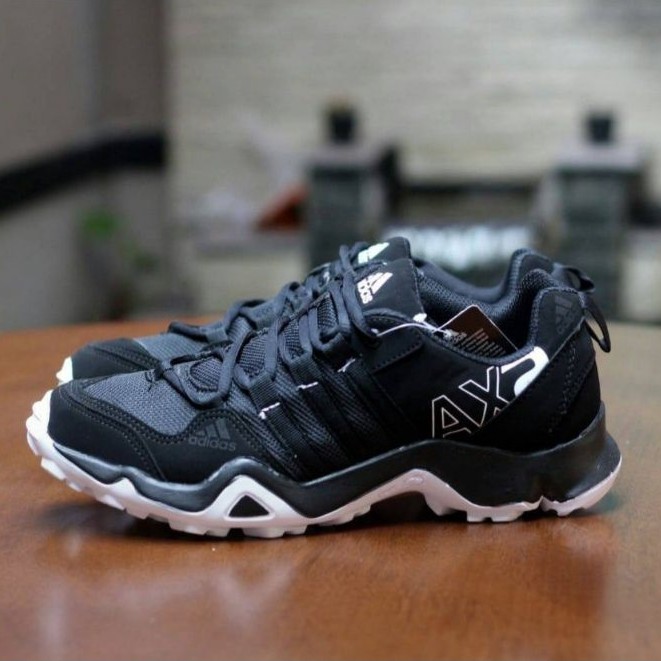 PROMO SEPATU ADIDAS LOW AX2 MEN PREMIUM MADE IN VIETNAM SNEAKER PRIA BISA BAYAR DI TEMPAT (COD)