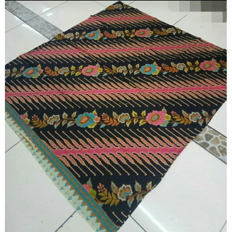 Batik solo Batik kembang jejer pink dasaran hitam ART