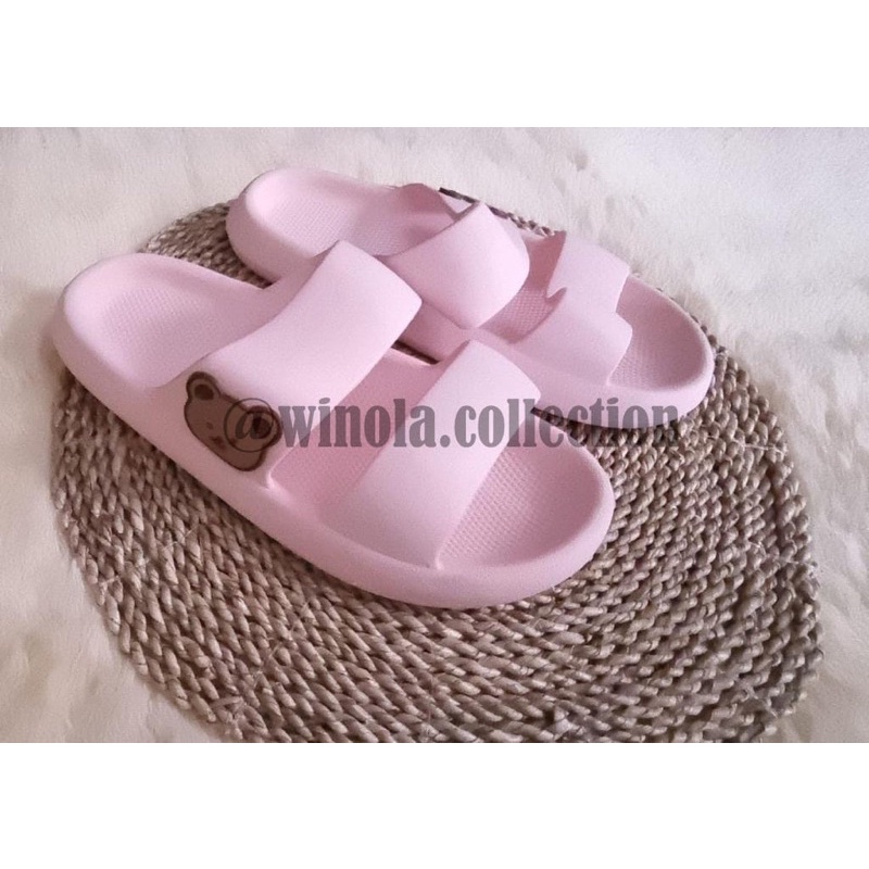 Sandal Kokop Wanita Ban 2 Bear Winola Collection WNL-2218-1L