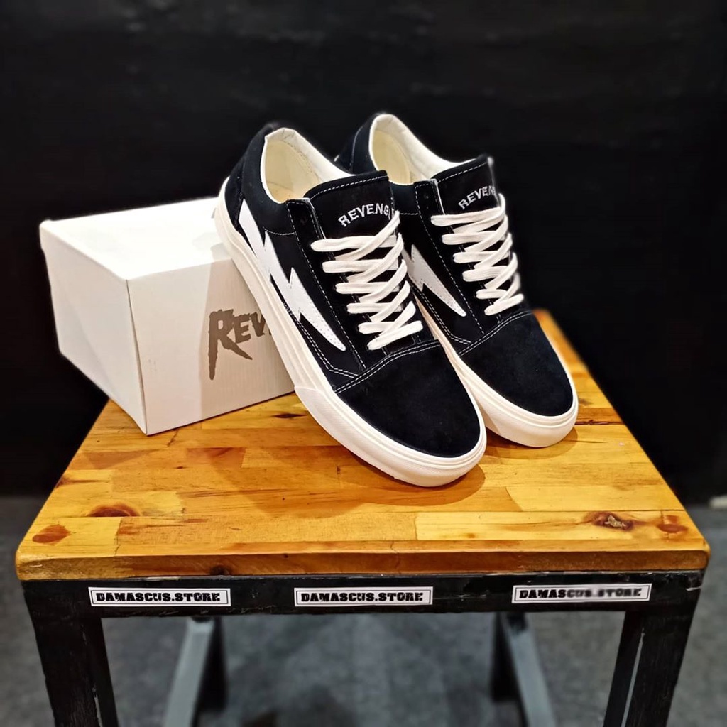 Sepatu Vans motif petir Premium / Sneakers Pria Kasual Murah Sepatu Vansrevenge Bisa cod  jalan santai Classic Terbaru