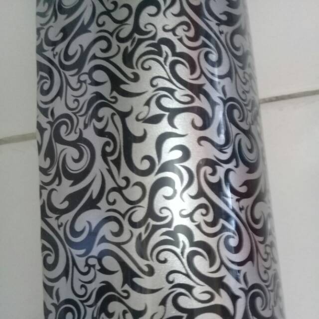 

Stiker skotlet motif batik