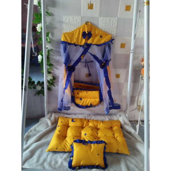 ayunan bayi set karakter