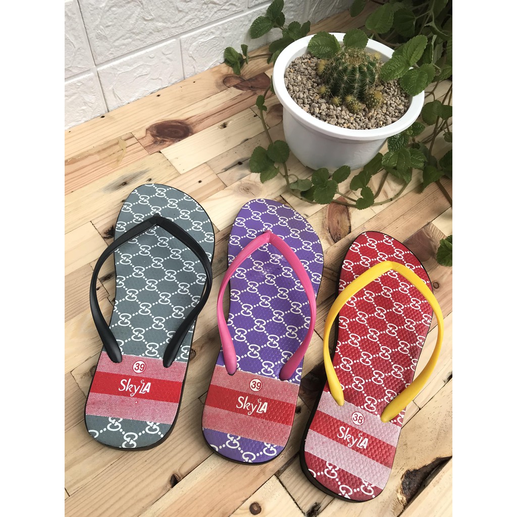 Sandal Japit Skyla Monalisa bahan pvc bukan spon