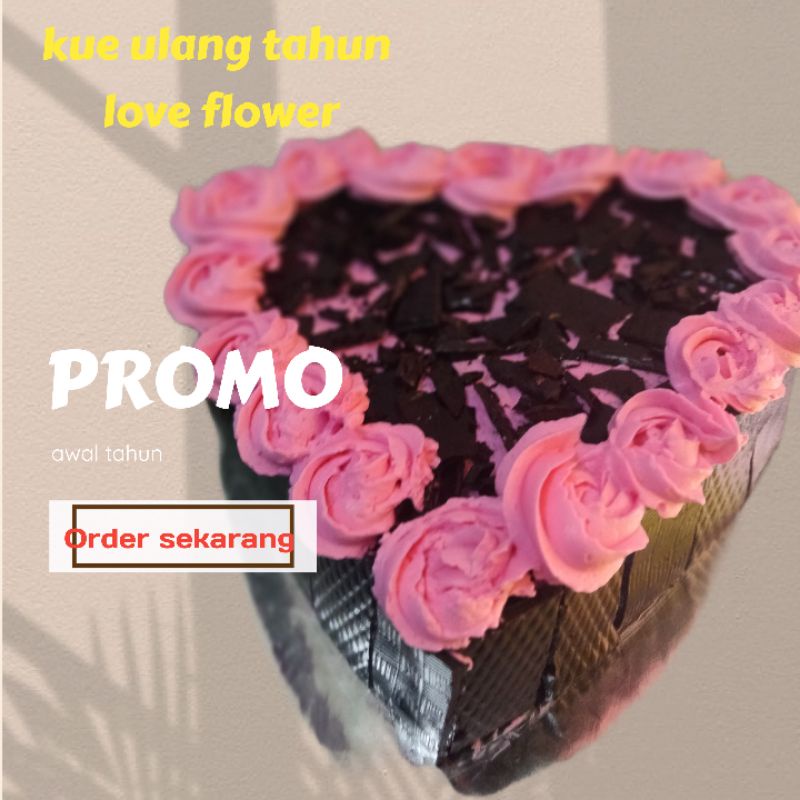 

KUE ULANG TAHUN BATULICIN Blackforest cake ukuran 22dm