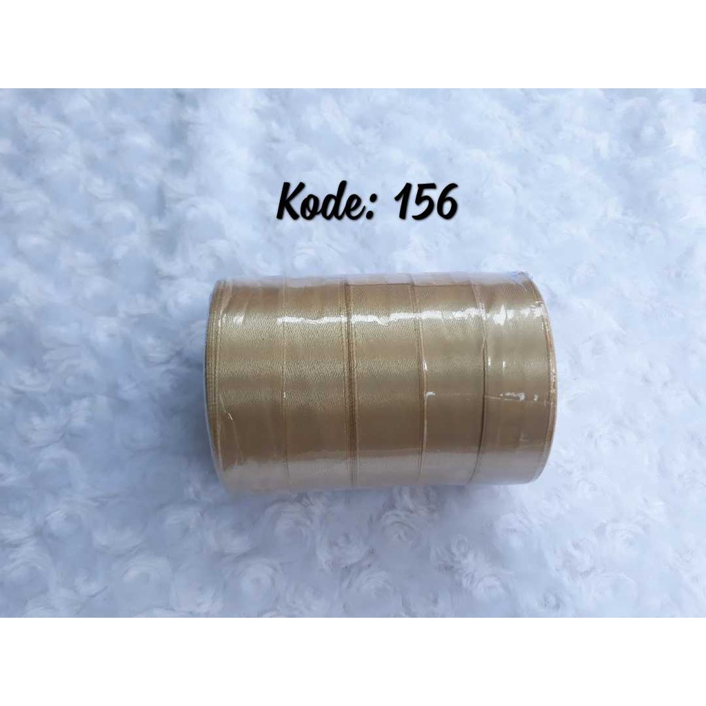 

Pita Satin 3/4 INCH / 2 CM Panjang 20 YARD / 18 METER