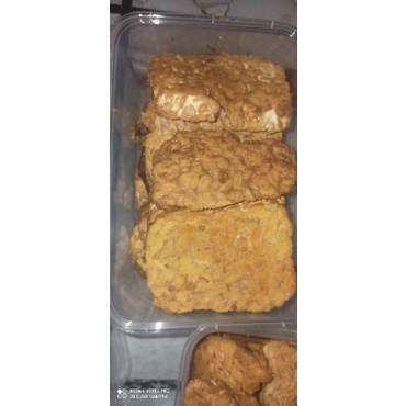 

Tempe ungkep Tempe bacem (per Toples) - sameday instant gosend grab