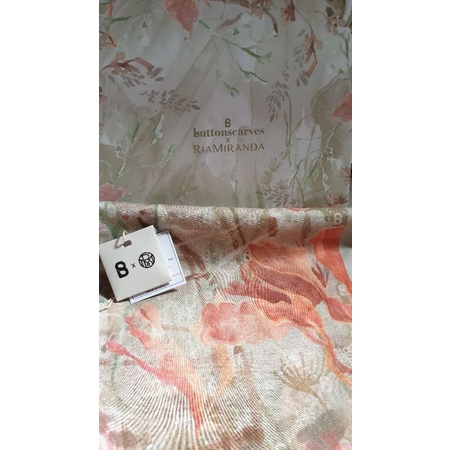 Buttonscarves Xanadu Abalone