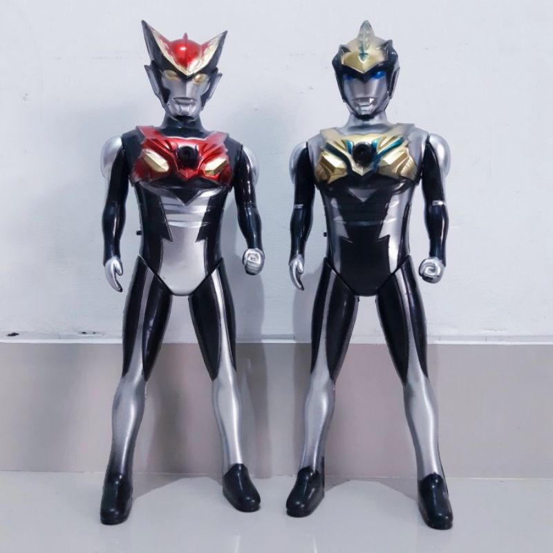 Mainan Figur Robot Ultraman - Action Figure Robotan Ultramen Anak Laki - Merah