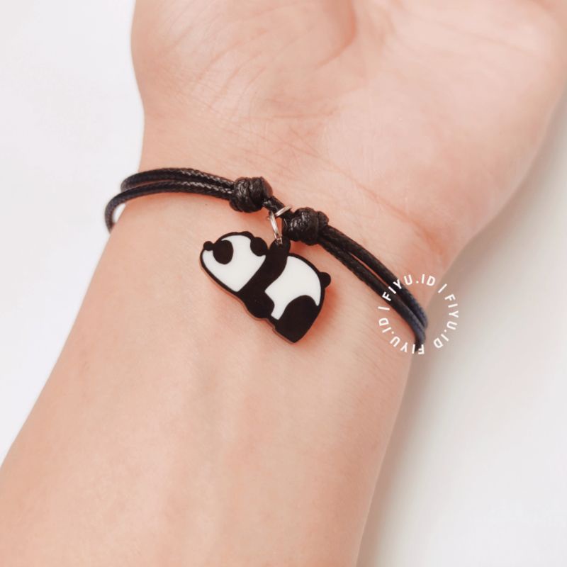 GELANG TALI KARAKTER PANDA / HARGA 1 GELANG